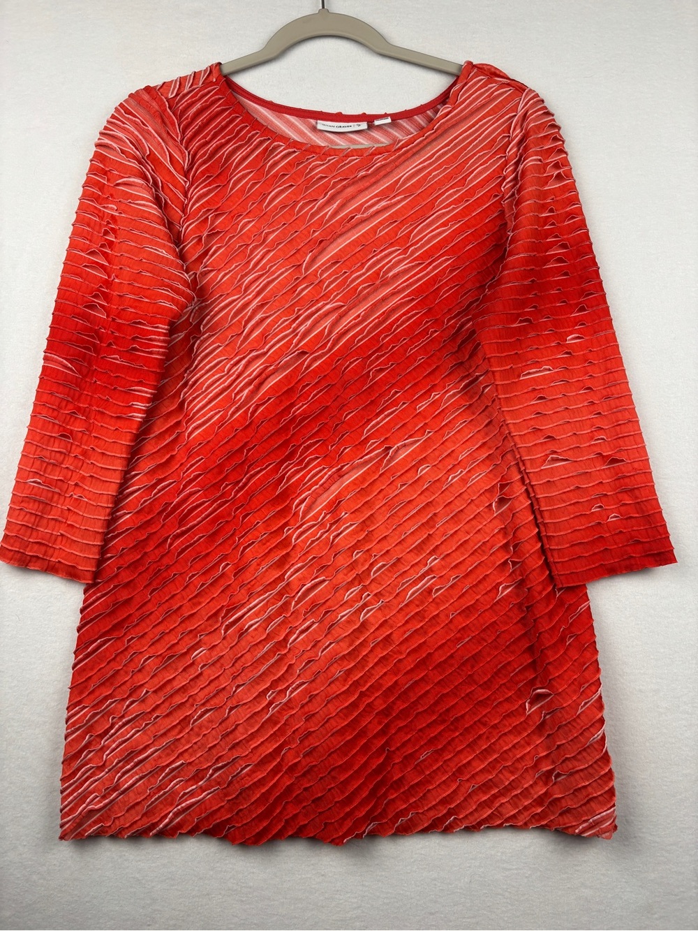 Susan Graver Coral-Red Textured Wave Tunic